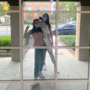 Meet your Posher, Emily